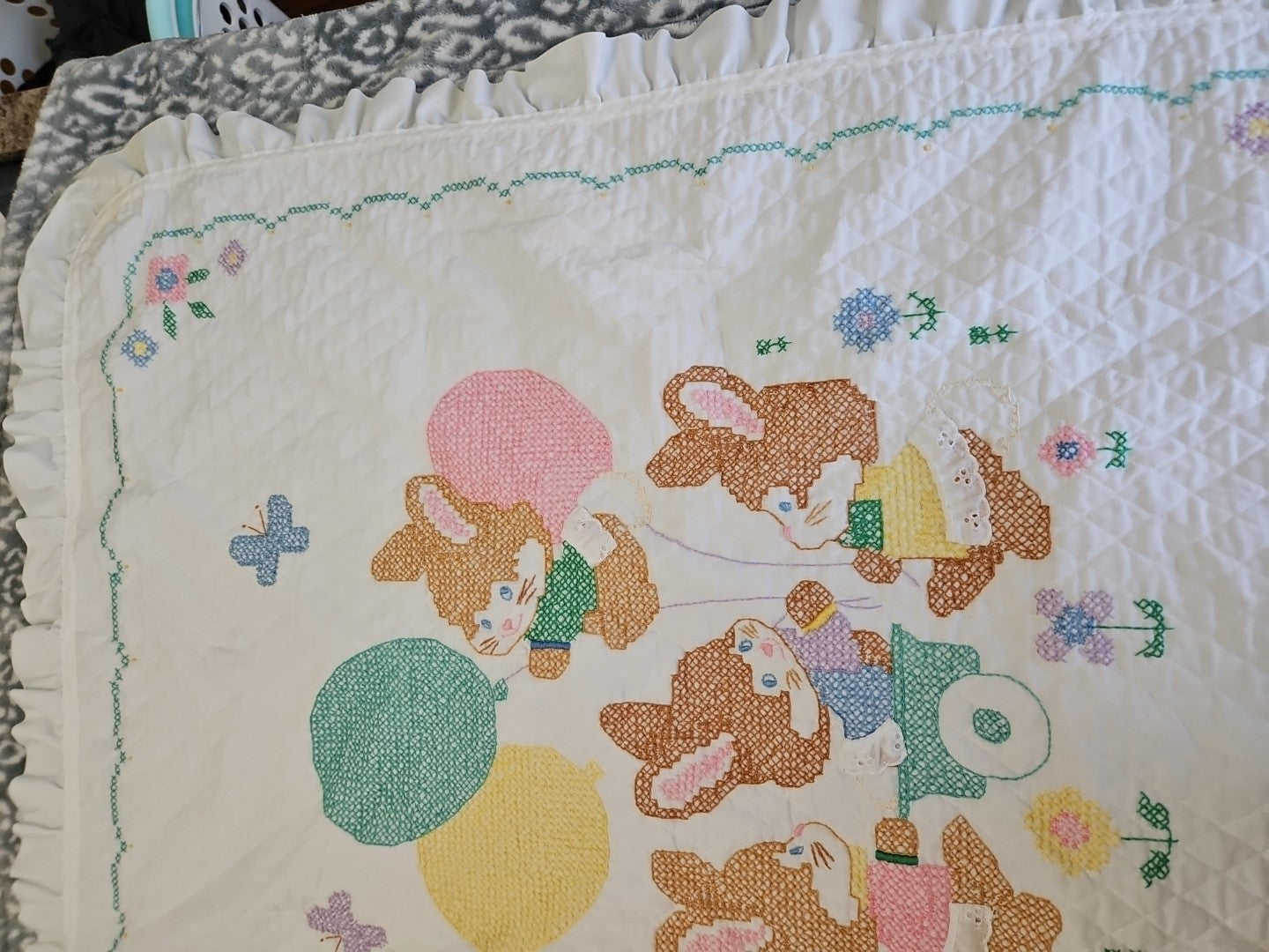 Handmade Baby Blanket Embroidered Cross Stitch Bunnies Ruffled Edge 42" X 33"
