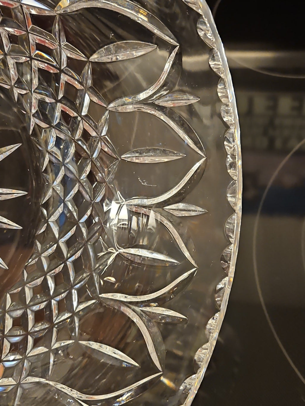Vintage Irish Heritage Style Hand Cut Crystal Bowl 7.25" Laurel Leaf Starburst