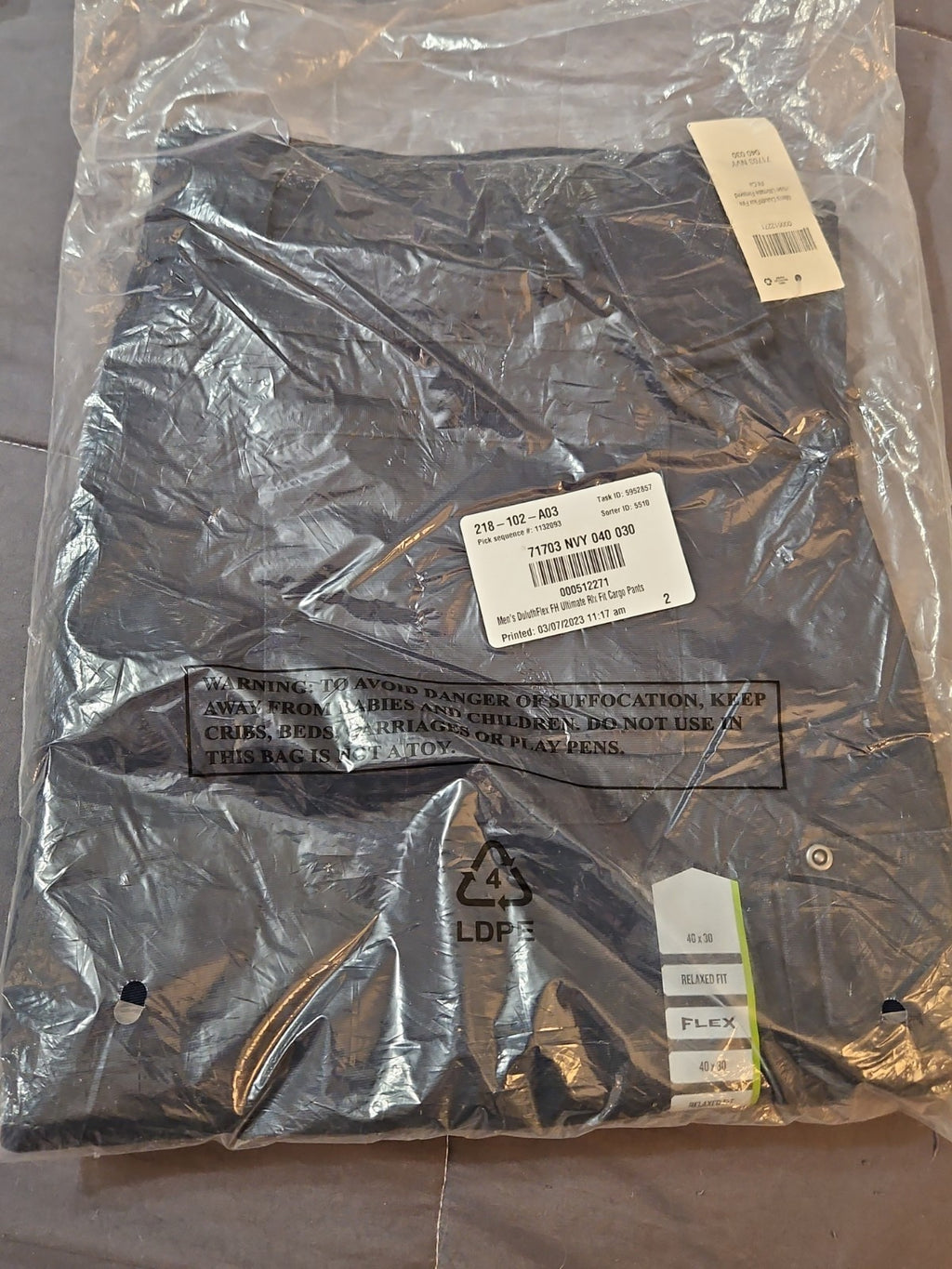 NWT Duluth Trading Co Mens Flex Fire Hose Relaxed Fit Cargo Pants 40×30 Navy