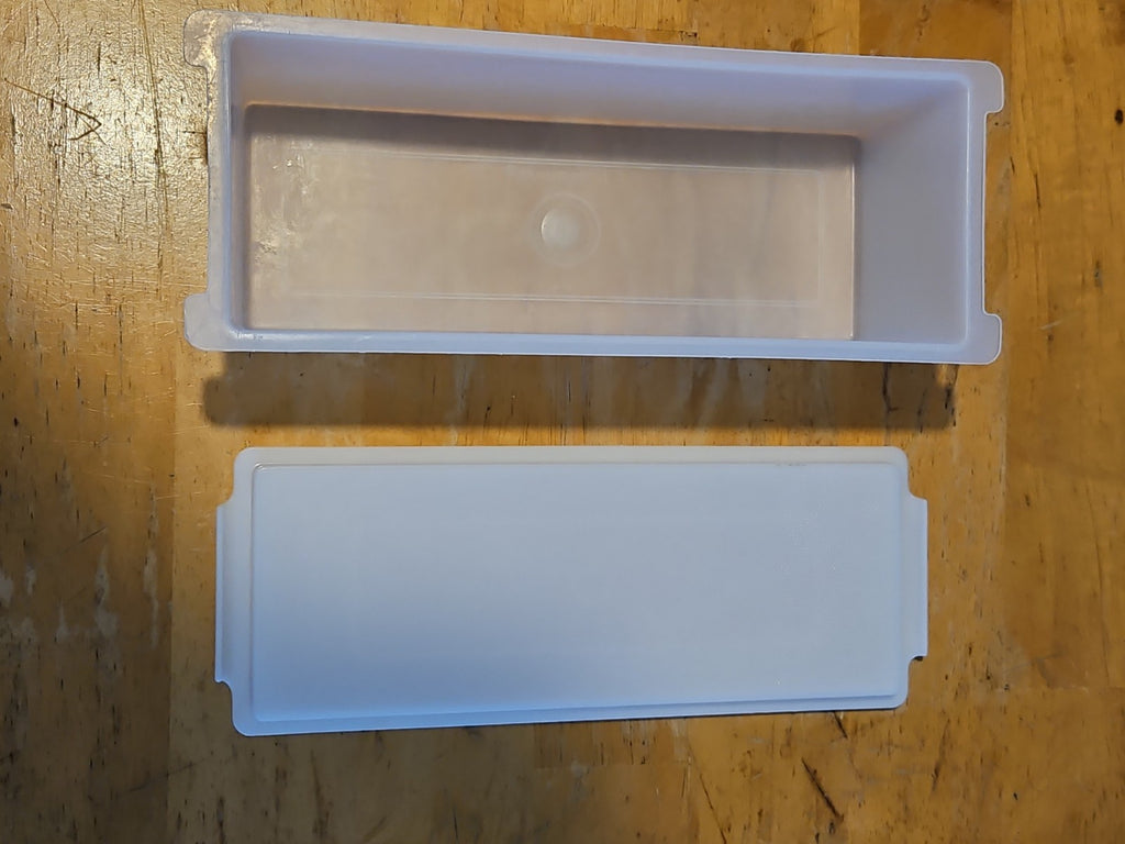 Vintage Tupperware 2 Lb Cheese Keeper #518 W Lid #519 Lg Butter Keeper EUC