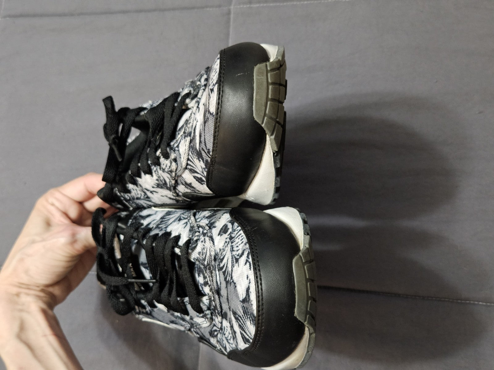 2014 Nike Air Max 1 GPX Black Floral Mens Size 10.5 684174-001