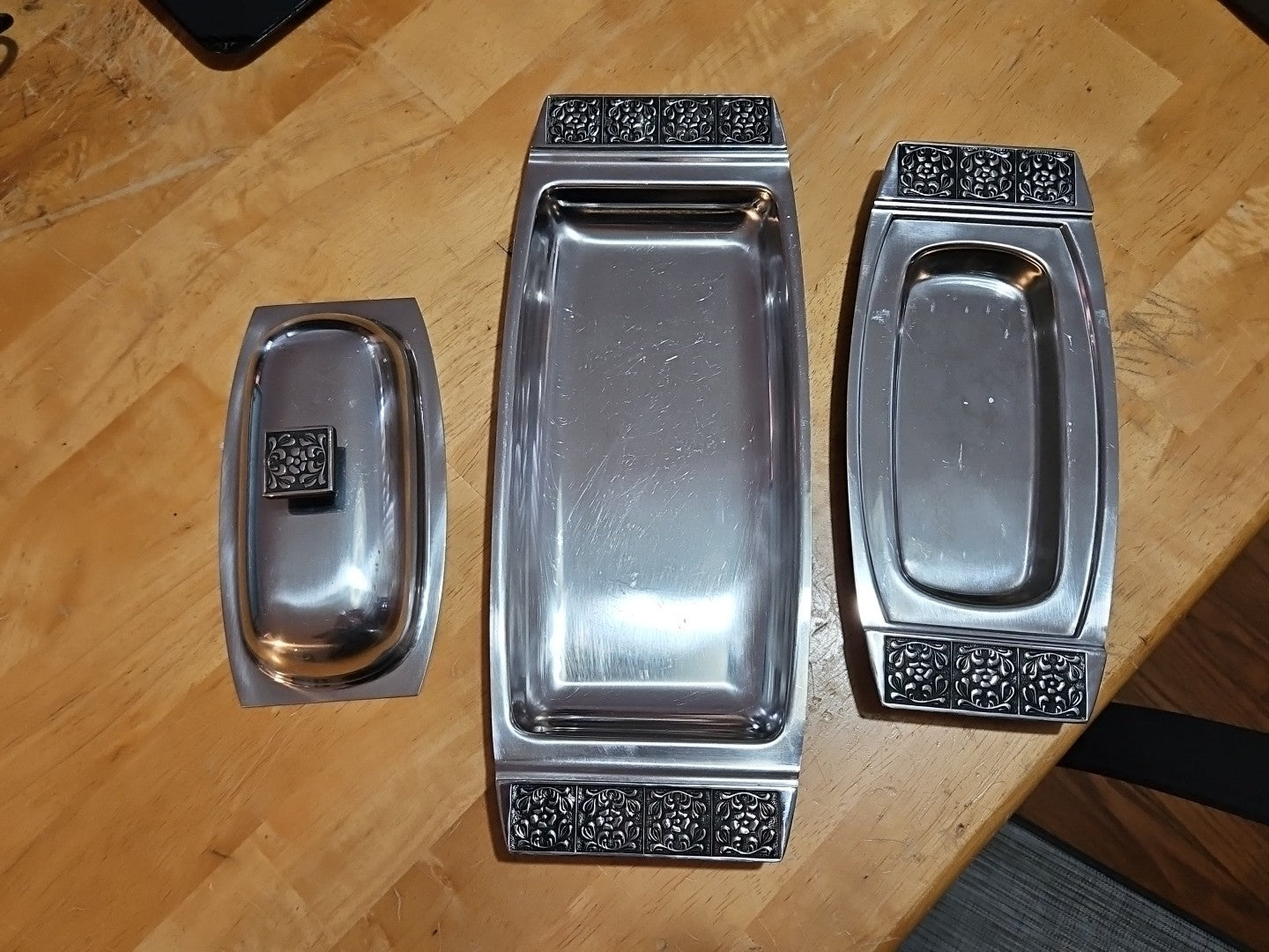 Stanley Roberts Velvet Pattern Stainless Steel Butter Dish & Condiment Platter