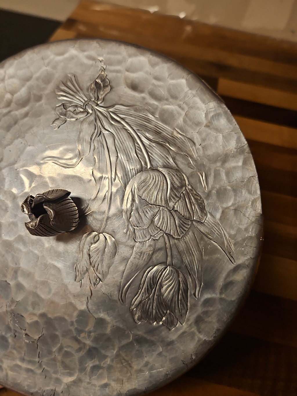 Vintage Rodney Kent Hammered Aluminum Lid Tulip Finial Replacement Topper