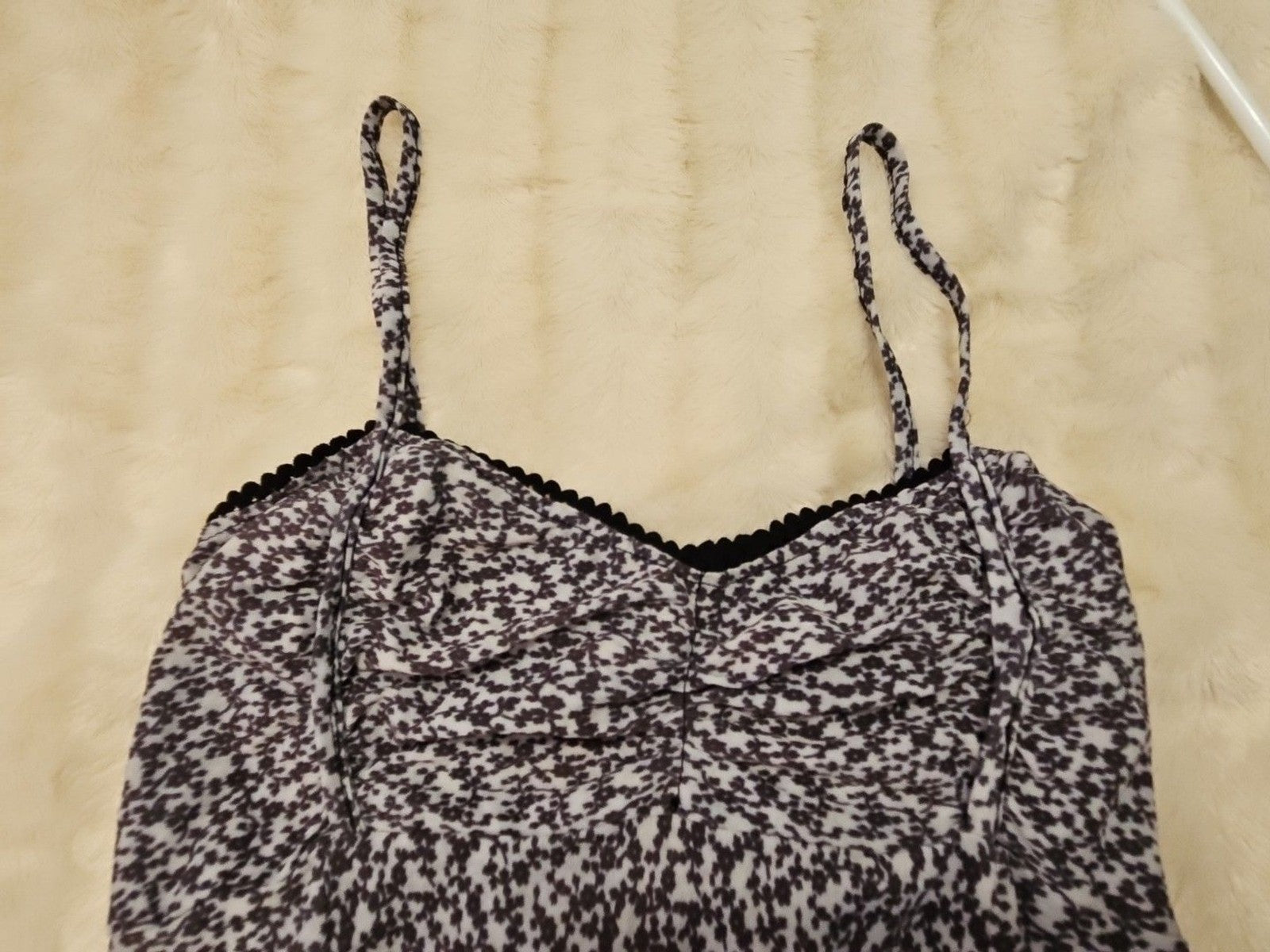 RetroStar Floral Print Ruched Tank Top, Black & White Sz S / M NWT