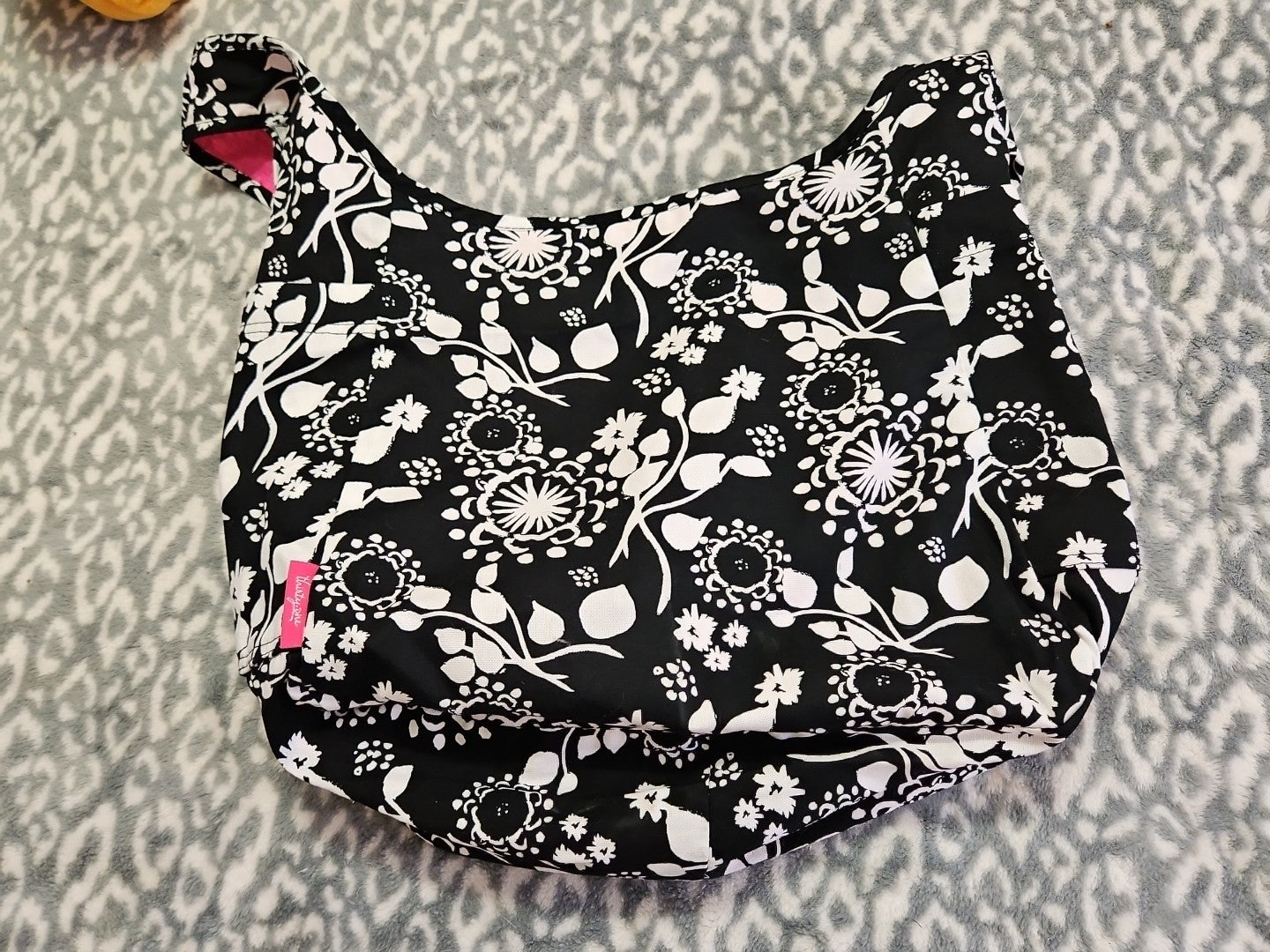 Thirty One Reversible Black Floral Brushstrokes Inside Out Reversible Tote Bag