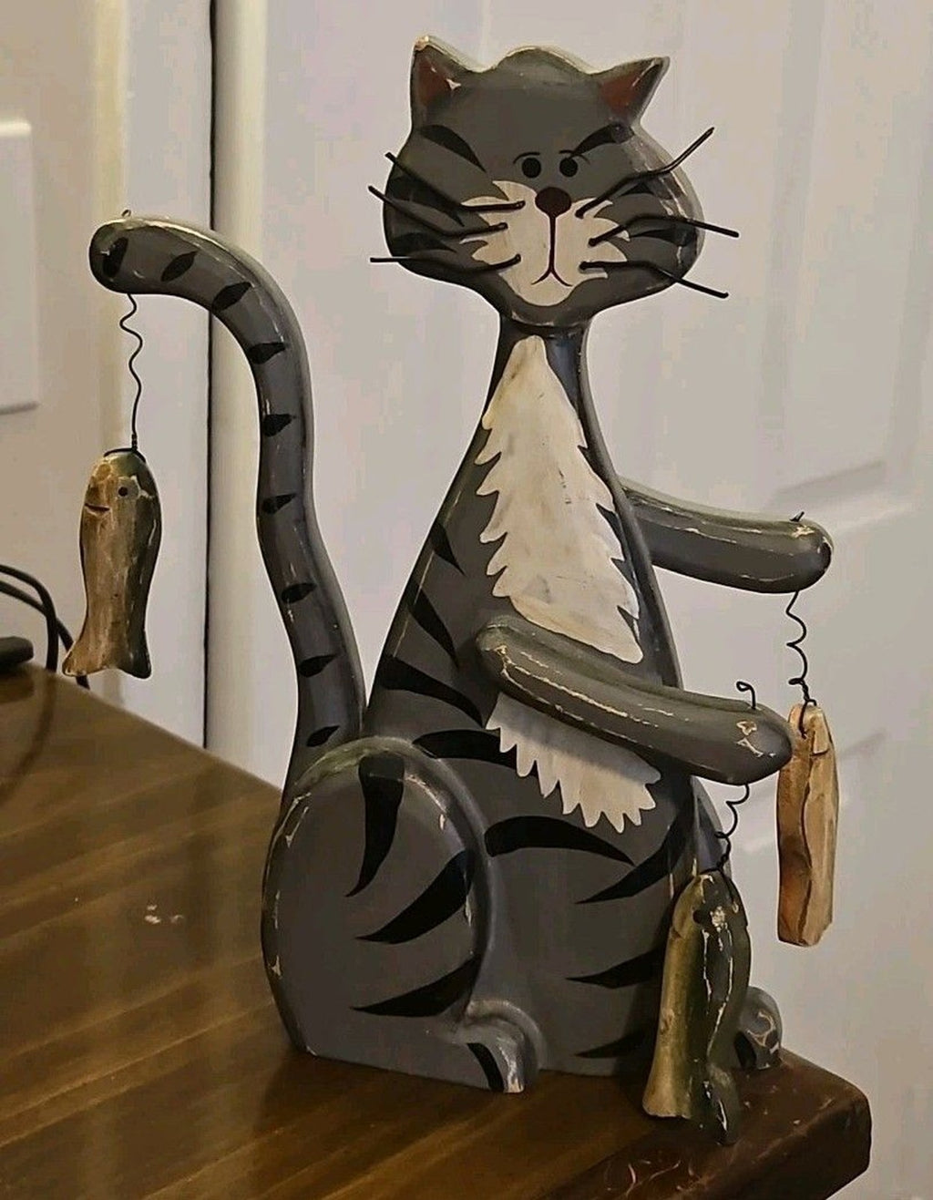 Rusic Folk Art Gray & White Fishing Cat Wood Decor