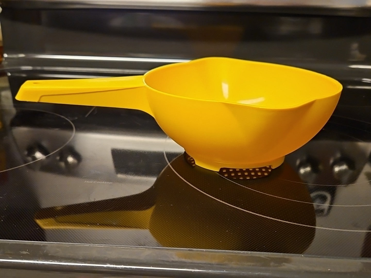 Vintage Yellow Tupperware Small 1 Quart Colander Strainer #1200