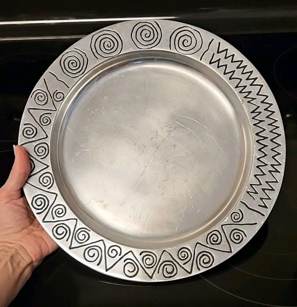 Wilton Armetale Reggae 12-1/4" Medium Round Serving Tray Platter