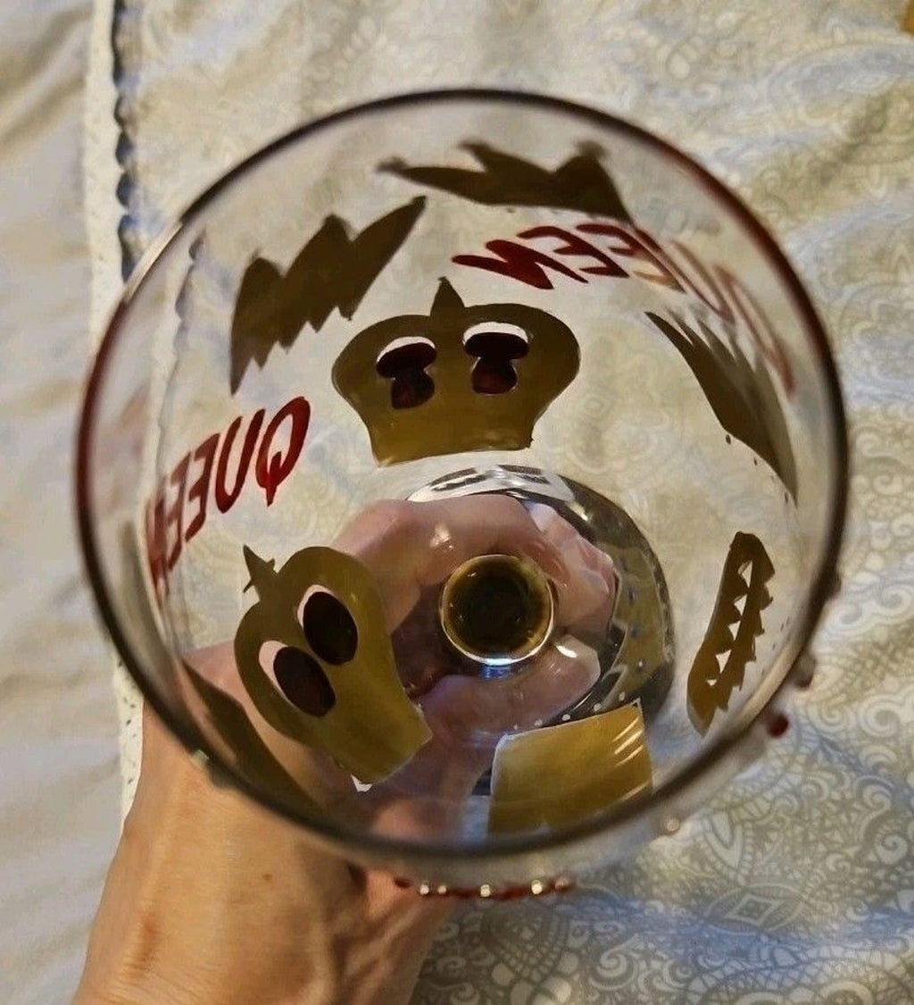 Lolita Hand Painted "Queen" 15oz Stem Wine Glass With Original Box