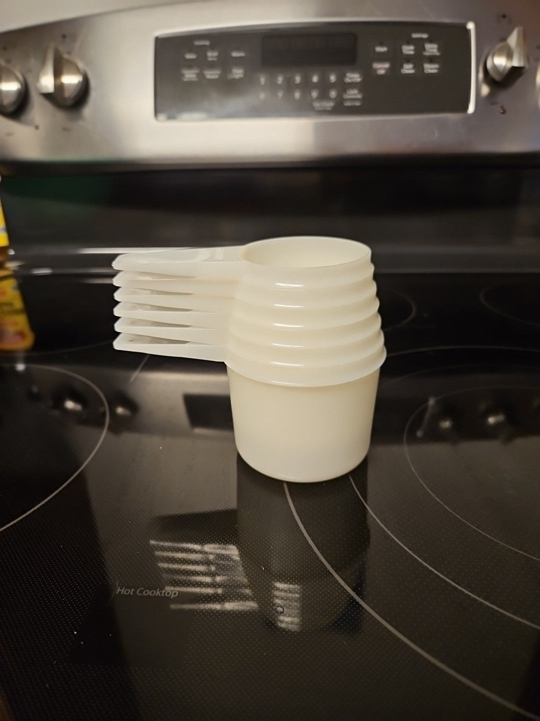 Vintage Tupperware Complete Set Of 6 Nesting Measuring Cups Sheer White EUC