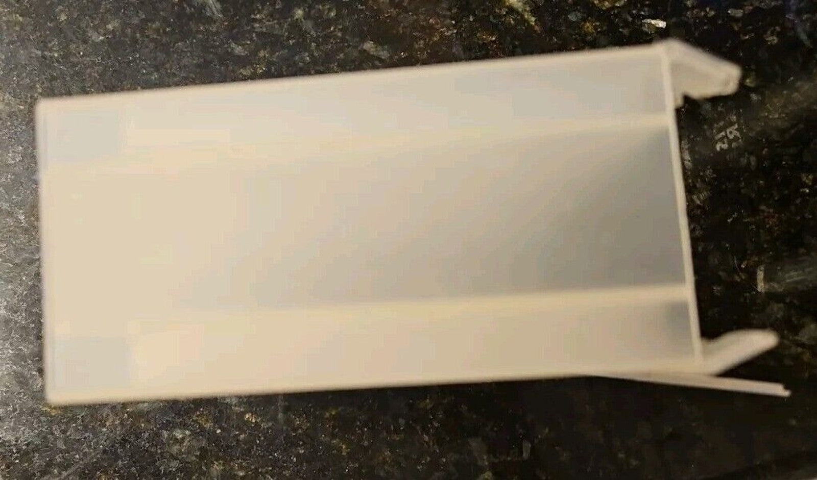 Vintage 1987 Tupperware Tuppertoys ART LOCKER Crayon & Art Supply Storage