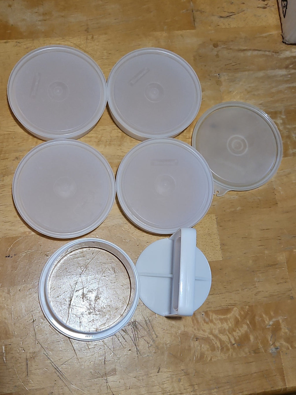 Set of 4 Vintage Tupperware Sheer Hamburger Keepers #882 W/ Lid & Press