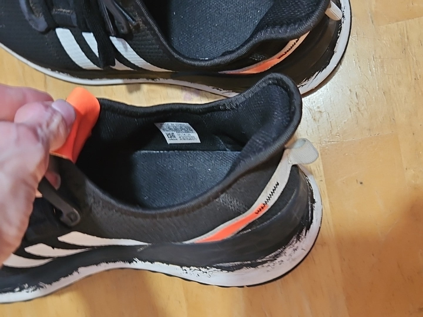 Adidas U Path Run Casual Sneakers From Finish Line Mens Size 10.5 Black & Orange