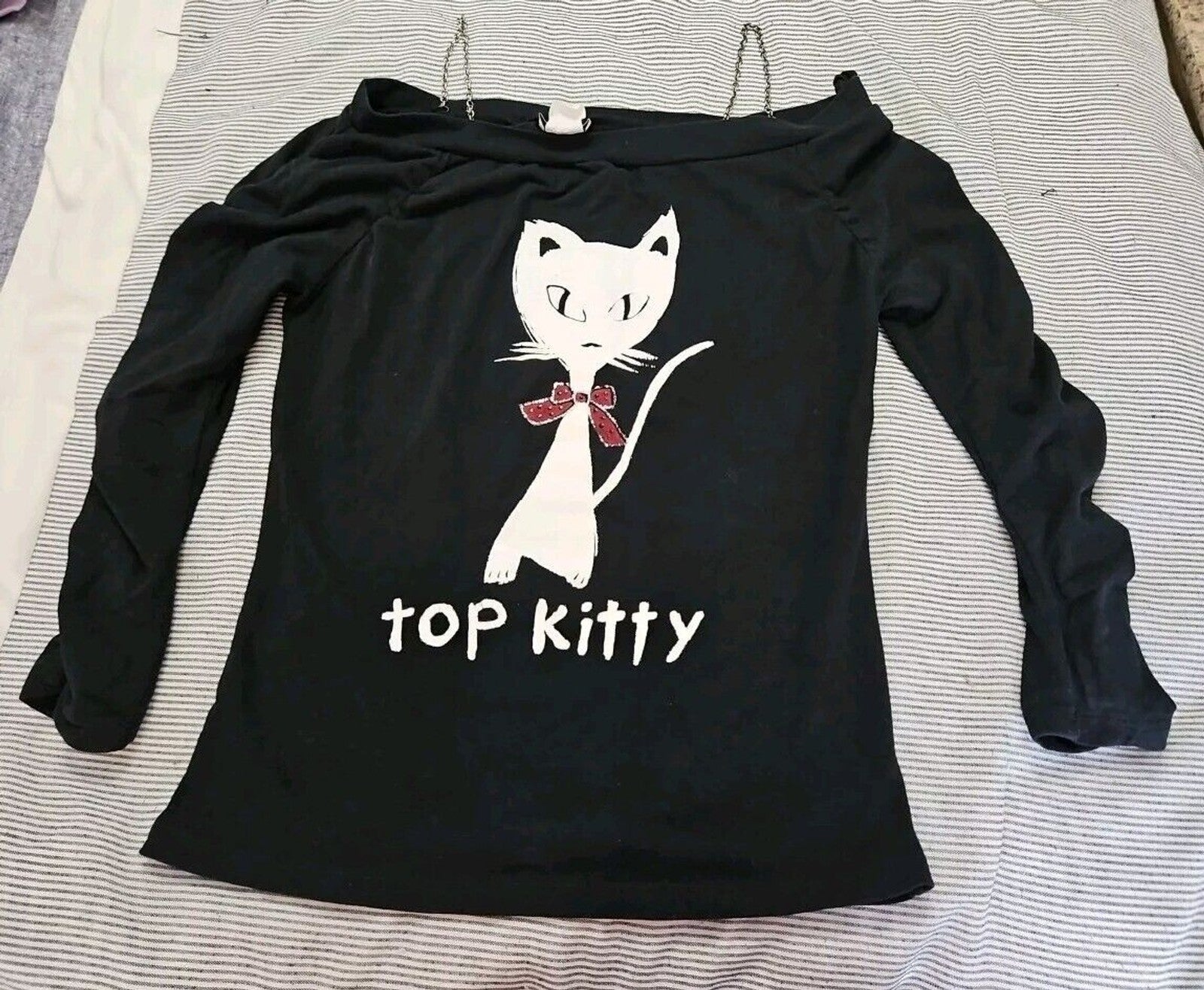 K Scion Goth Look Off Shoulder Rouched Sleeves Chain Detail Top Kitty Cat Sz M