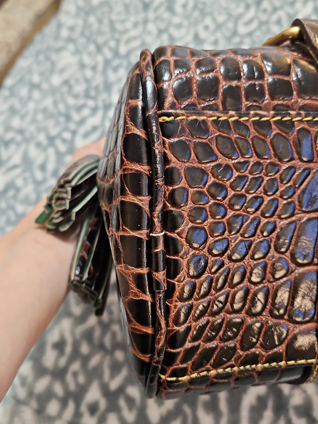 Y2K Dooney & Bourke Croco Fino Leather Satchel Brown T Moro Near Mint
