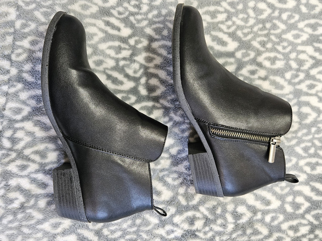 Sonoma Goods For Life Millo Black Ankle Boots Zip-up Women’s Size 9 EUC