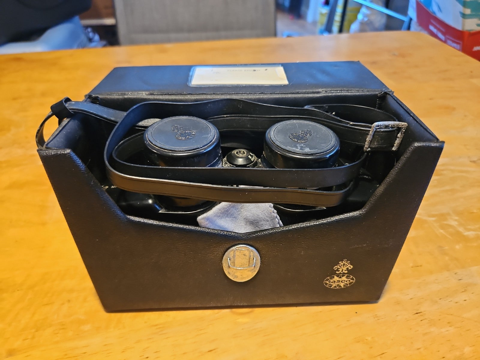 Tasco 400 International 7x35 Wide Angle Fully Coated Optics Binoculars w/ Case