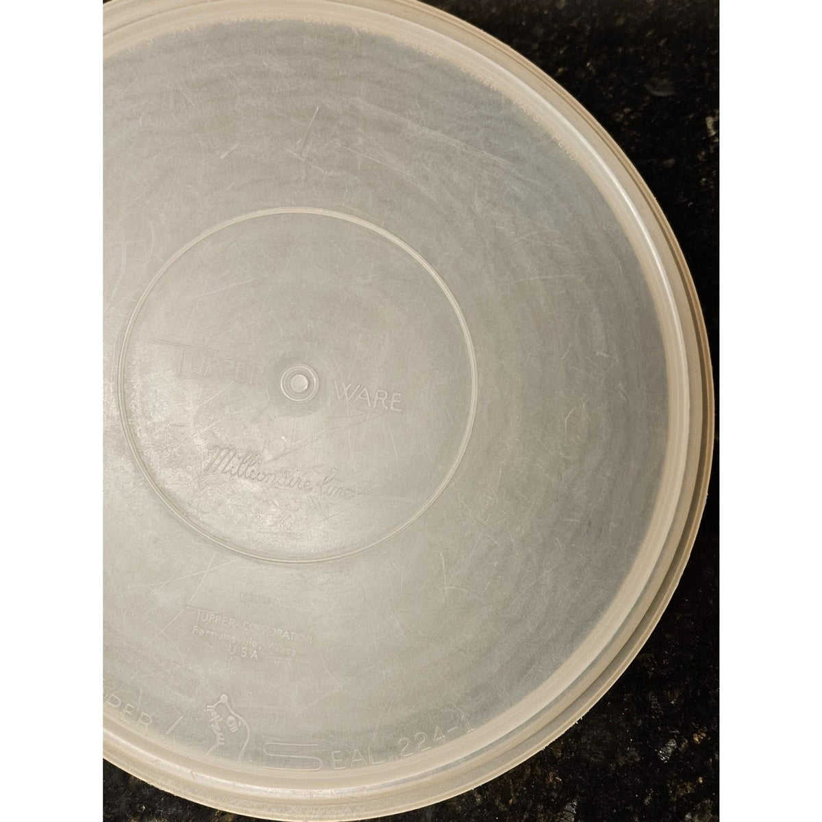 Vintage Tupperware Replacement Lid #224 Sheer Millionaire Line