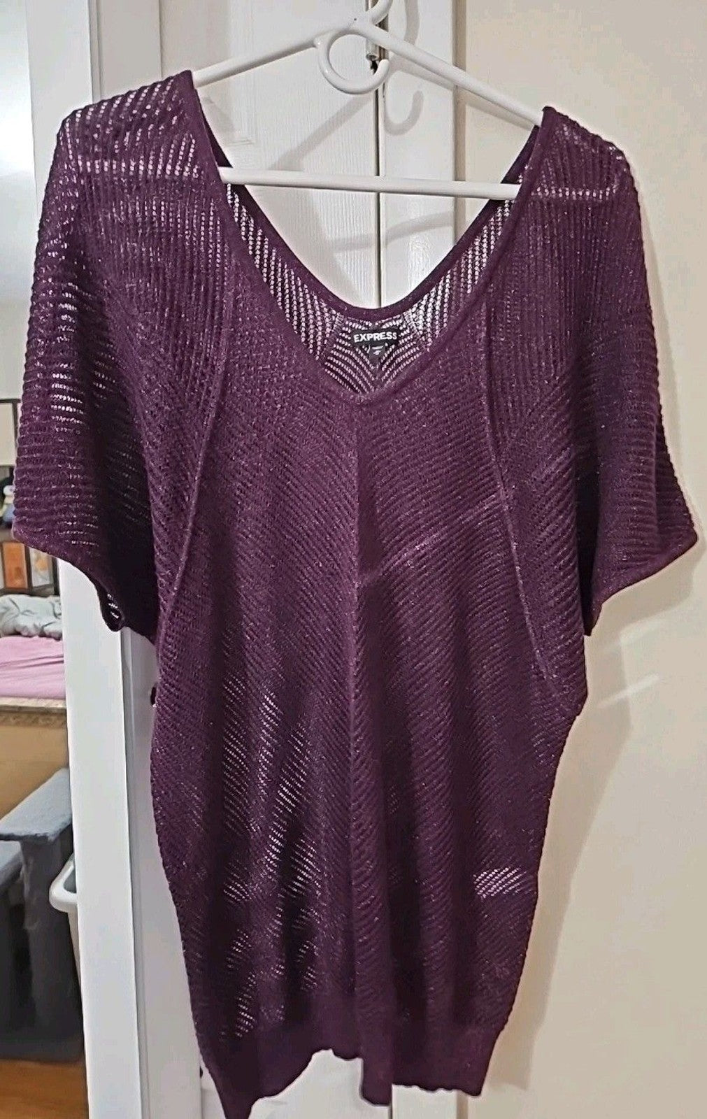 Express Womens Sz M Purple Metallic Hollow Knit V-Neck Long Sweater Tunic