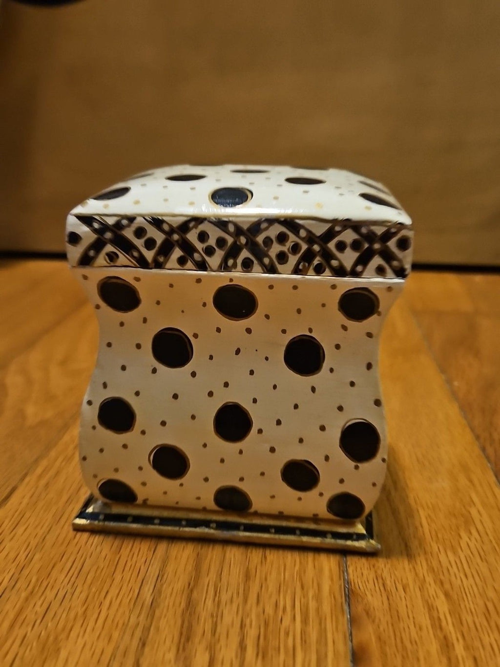 Hand Painted Black, White & Gold Wood 2 Deck Playing Card Holder Canasta Bridge