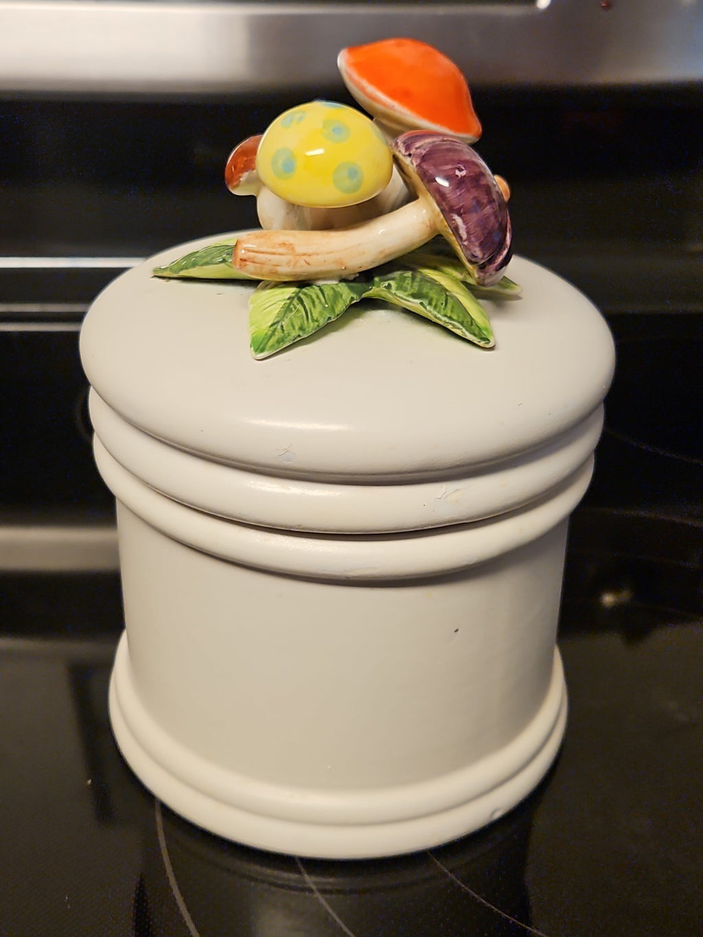 Vintage Arnart Ceramic Canister With Mushrooms Lid Medium Jar 5.5" READ