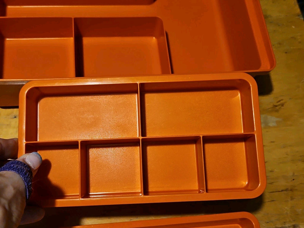 Vintage Tupperware Tuppercraft Orange #1421 Craft Storage Box W/ Lid & 2 Inserts