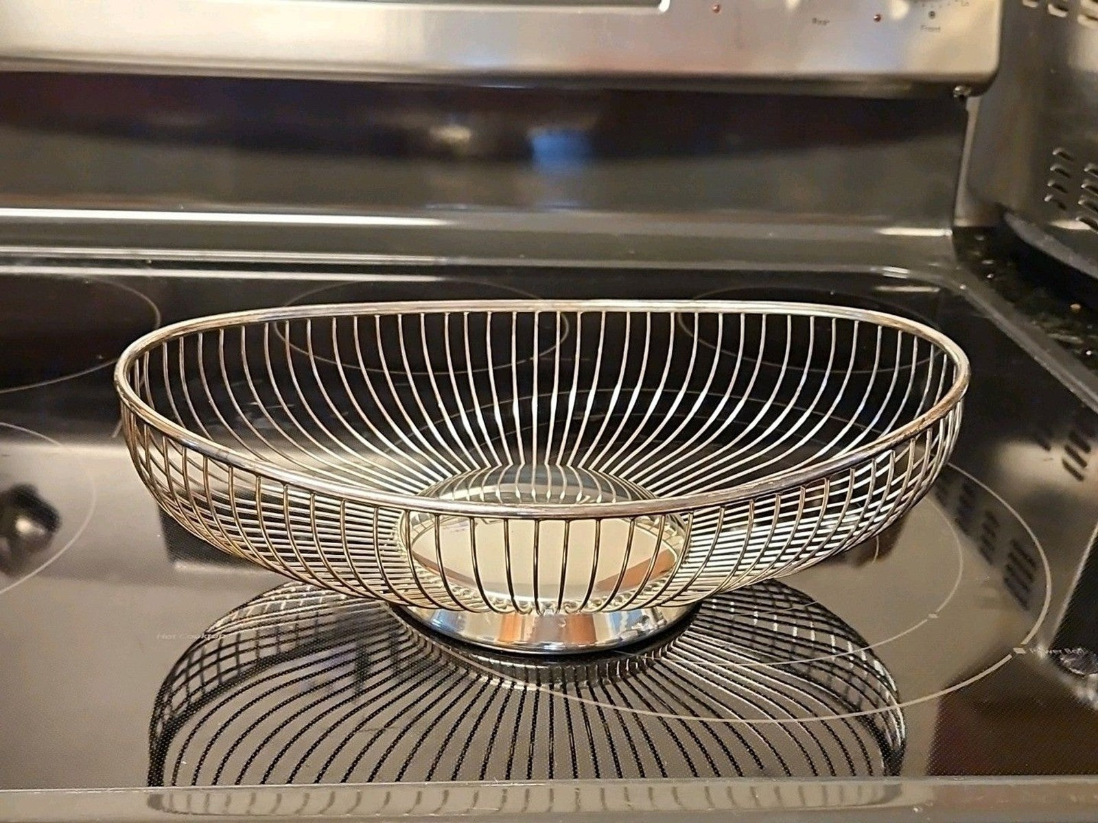 Vintage Raimond Silverplate 12" x 7.5" Wire Bread Basket Serving Bowl