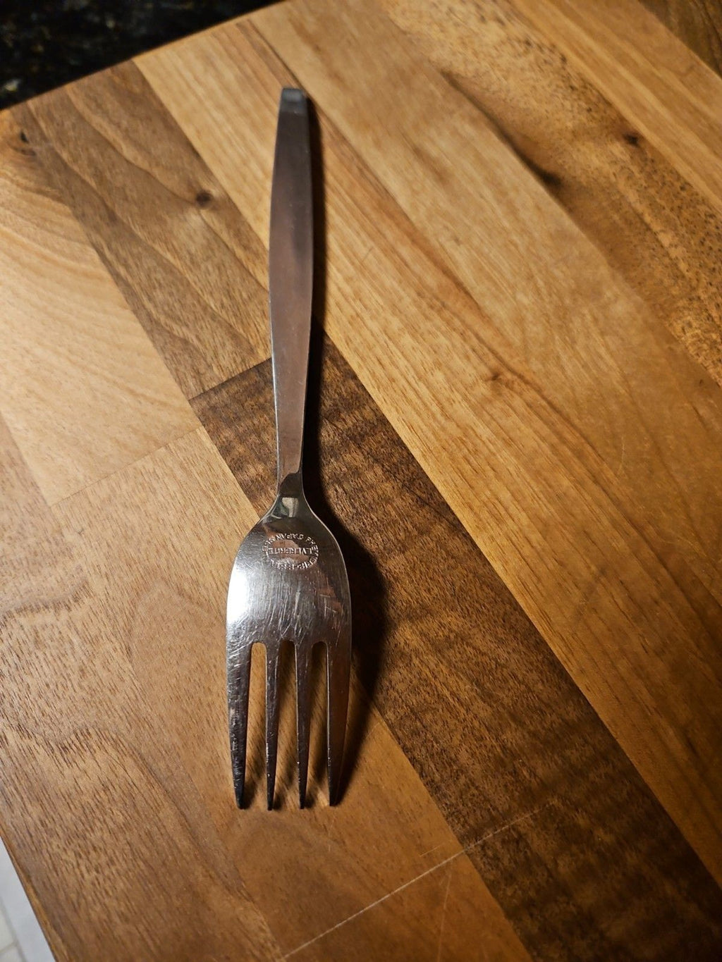 Vintage Everbrite Premier Stainless EVS13 Dinner Fork Textured Leaf Silverware