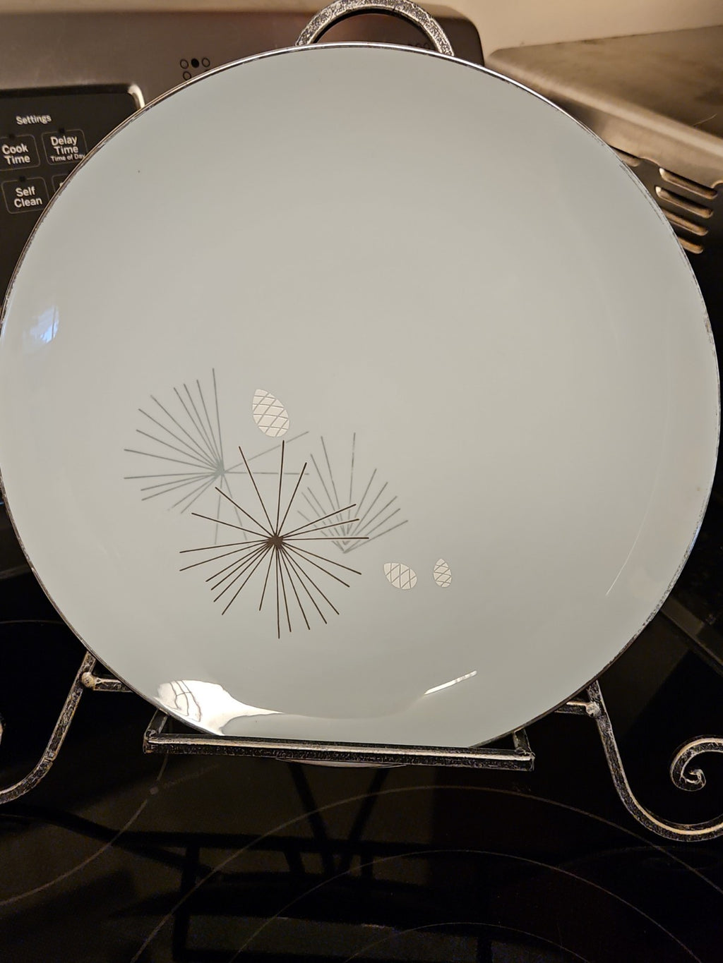 Set Of 8 Vintage MCM Franciscan Silver Pine Dinner Plates 10.5" Platinum Rim